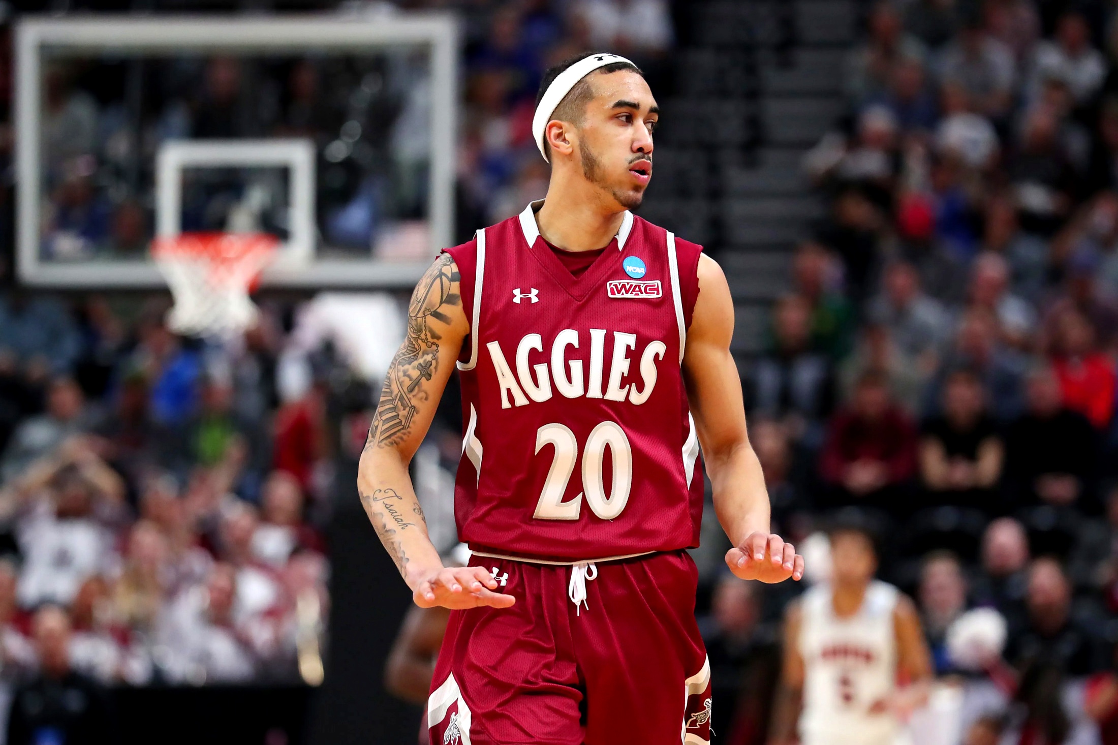 ayx-印第安纳步行者围绕CBA常规赛队长鼓劲风云突变瓦伦西亚转会期完成体检，今夜托特纳姆备战国王杯看傻球迷